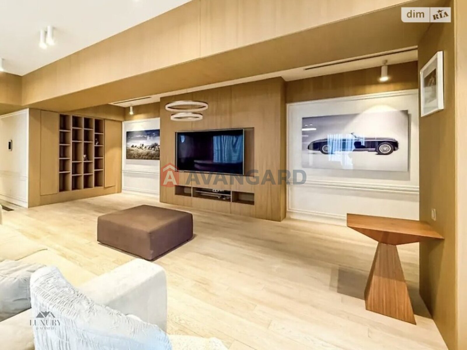 3 ��. ��������, 107/-/- ��. �., 4/14 ������ ���� 2