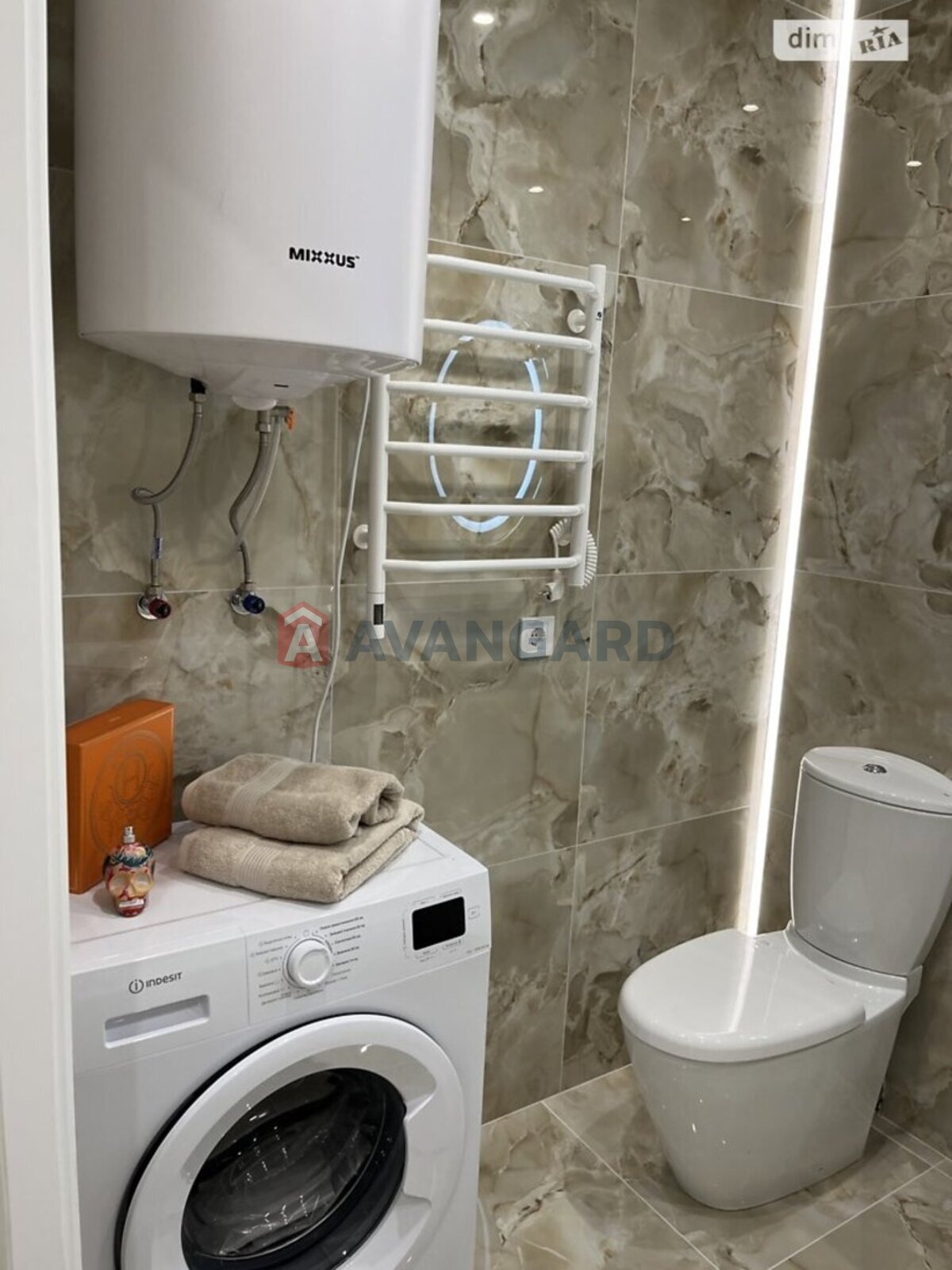 2 ����. ��������, 70/29/24 ��. �., 6/8 ���� ���� 21