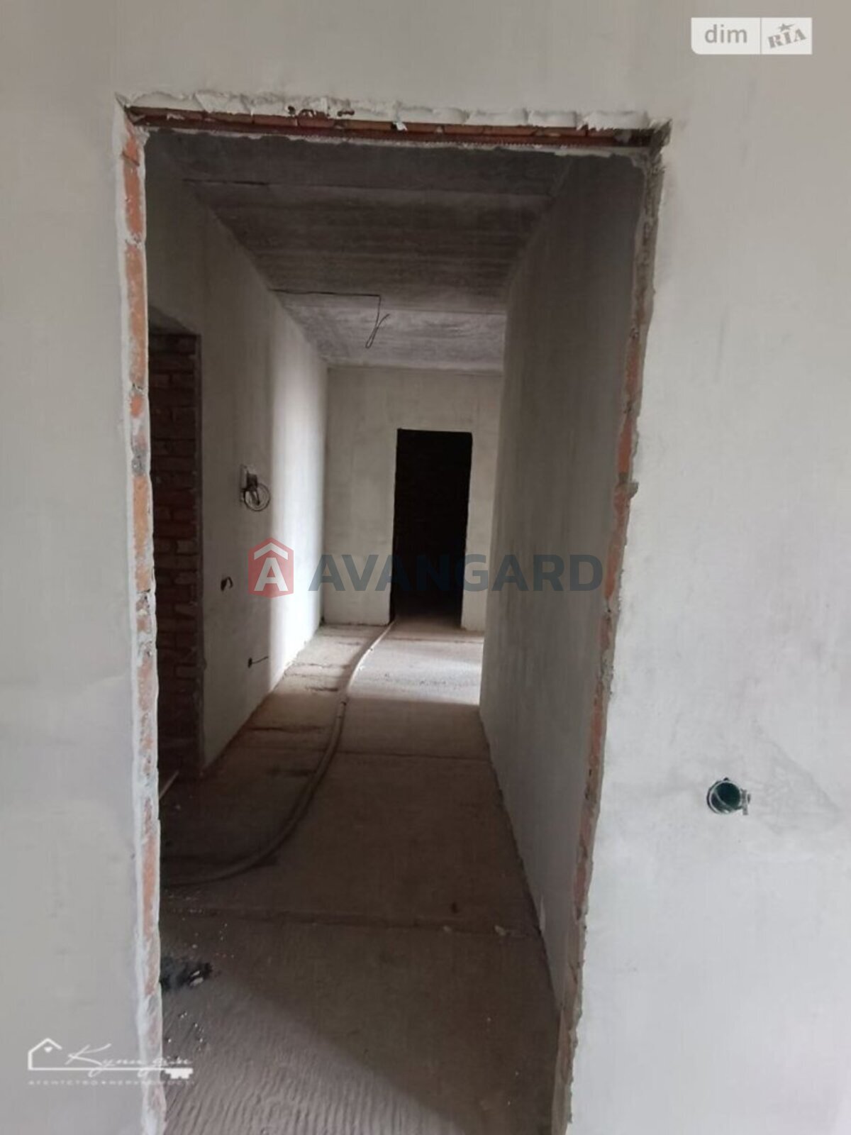 2 ��. ��������, 72/-/- ��. �., 2/10 ������ ���� 9