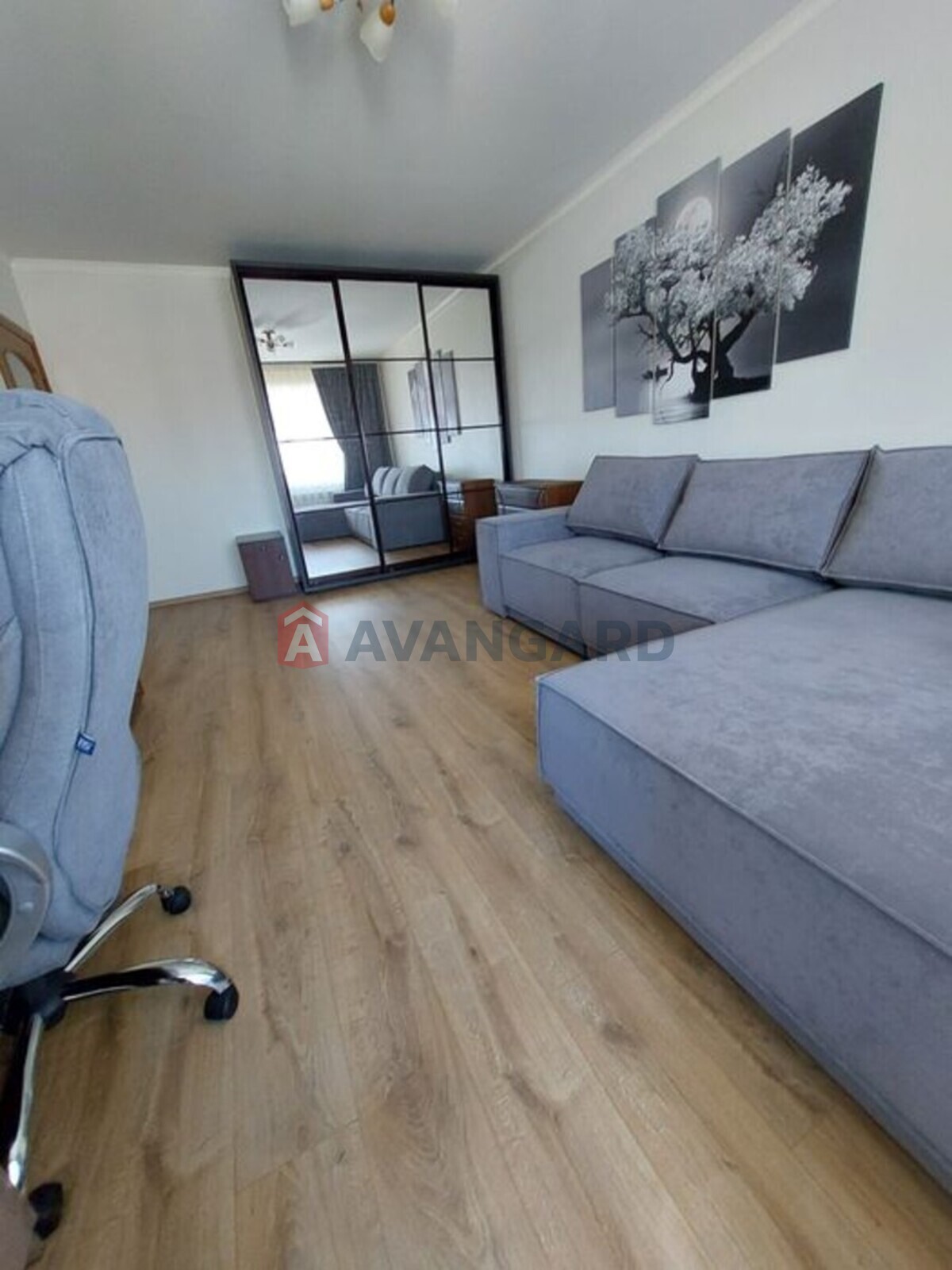 1 ��. ��������, 38/-/9 ��. �., 9/9 ������ ���� 3