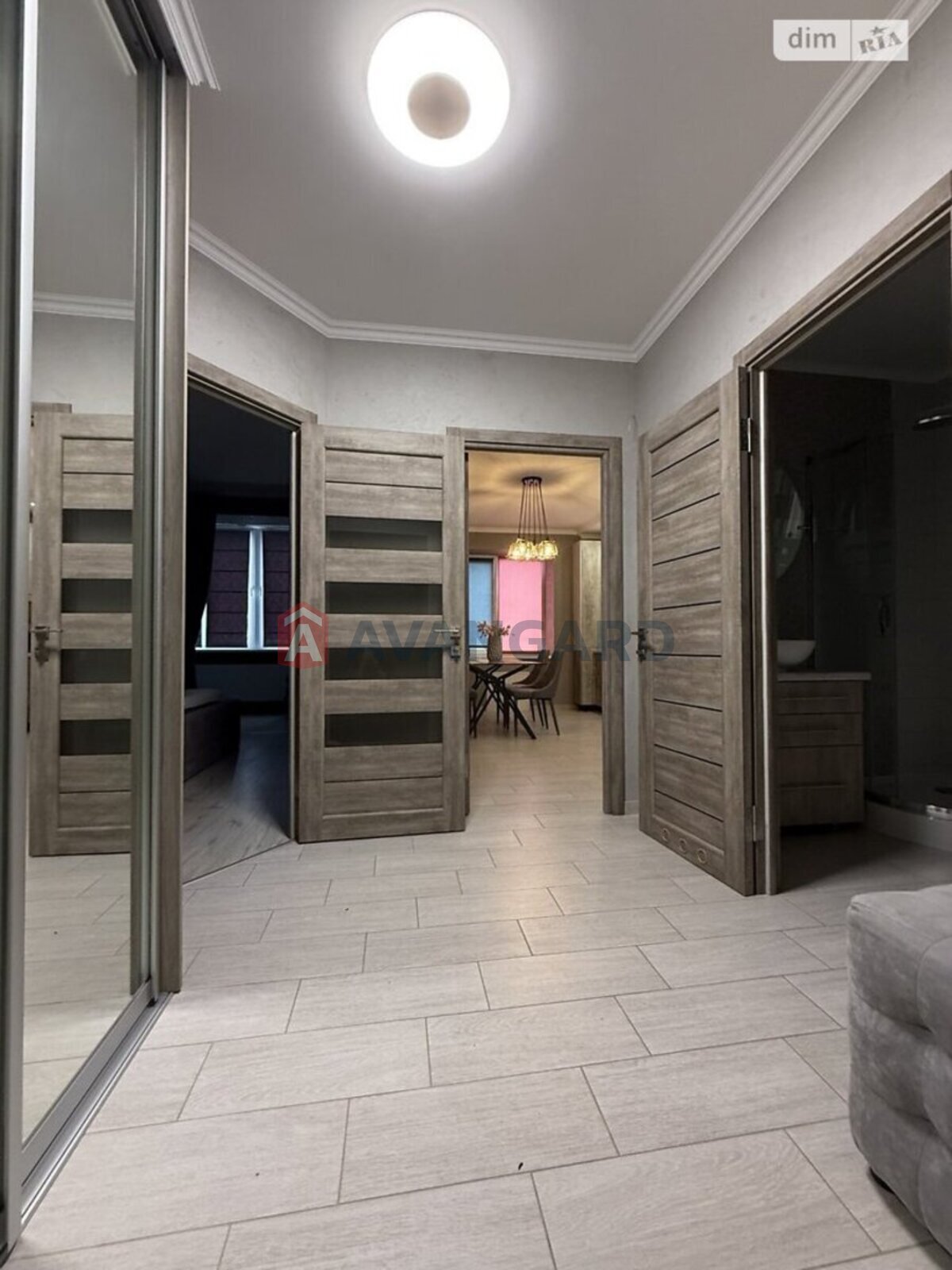 1 ��. ��������, 46/22/13 ��. �., 8/12 ������ ���� 3