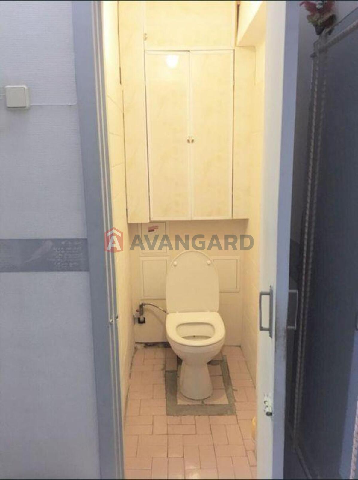 1 ��. ��������, 43/-/12 ��. �., 6/16 ������ ���� 8