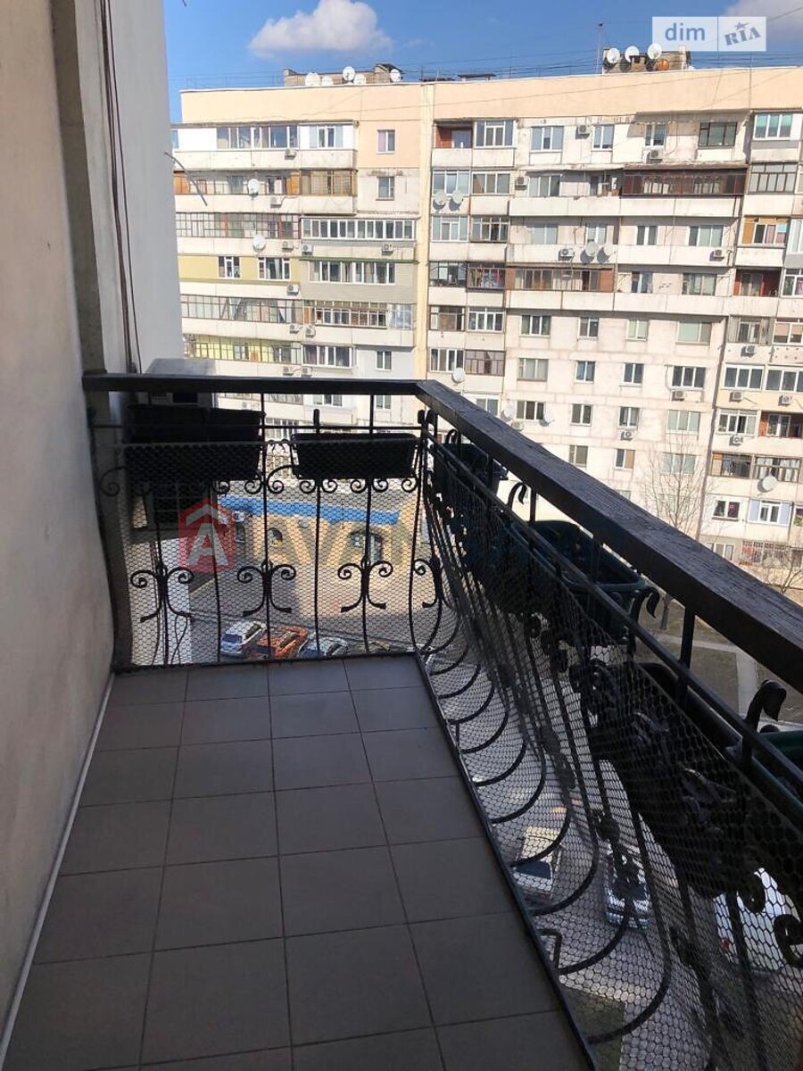 3 ��. ��������, 115/100/12 ��. �., 7/9 ������ ���� 7