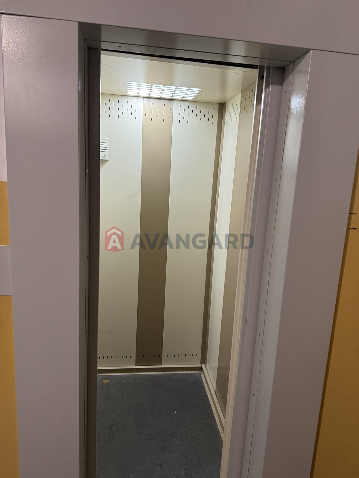 2 . , 48/-/7 . ., 6/9   4