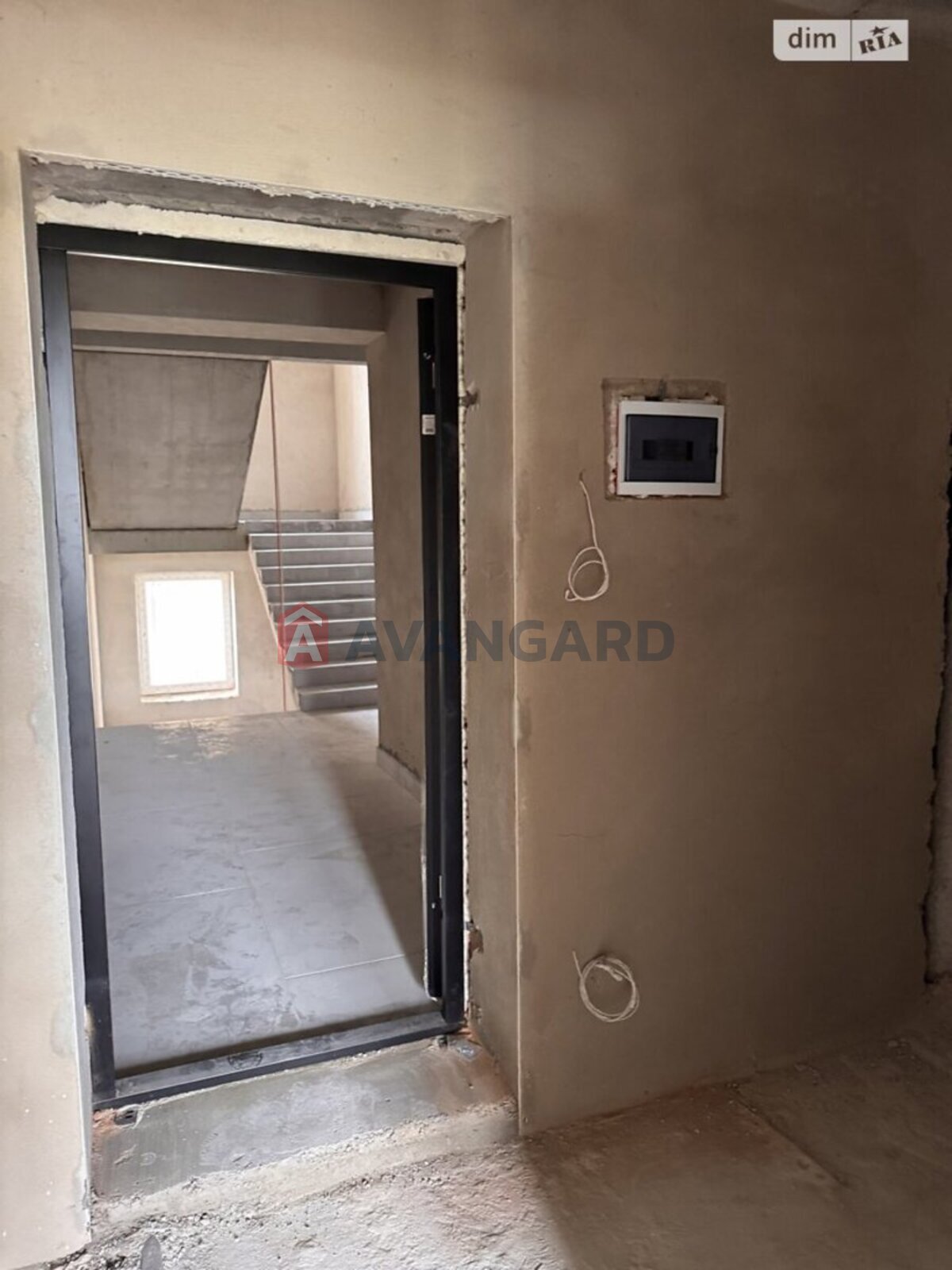 1 ��. ��������, 41/16/16 ��. �., 3/9 ������ ���� 3