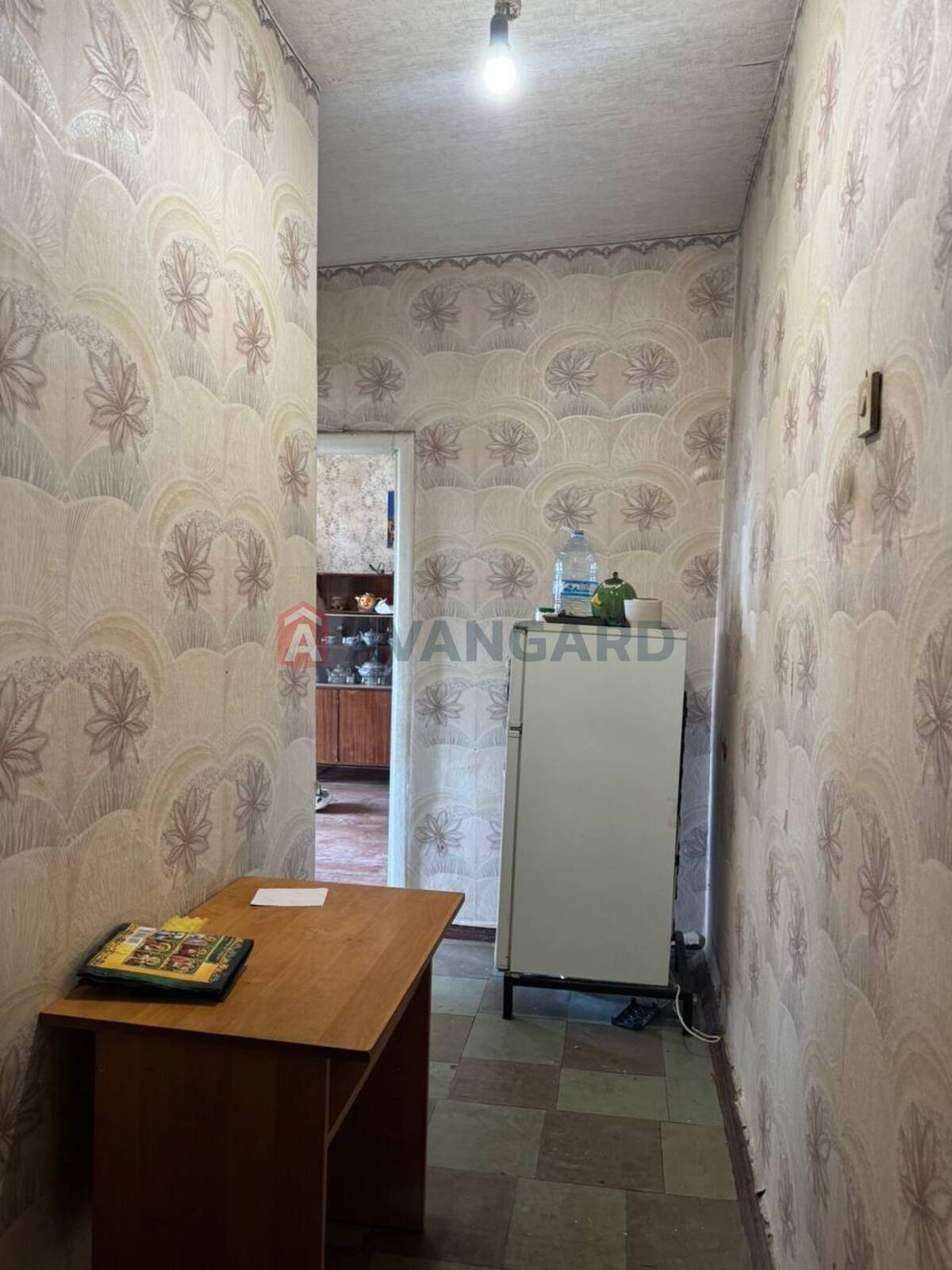 1 ��. ��������, 32,2/17,1/5,9 ��. �., 5/5 ������ ���� 8