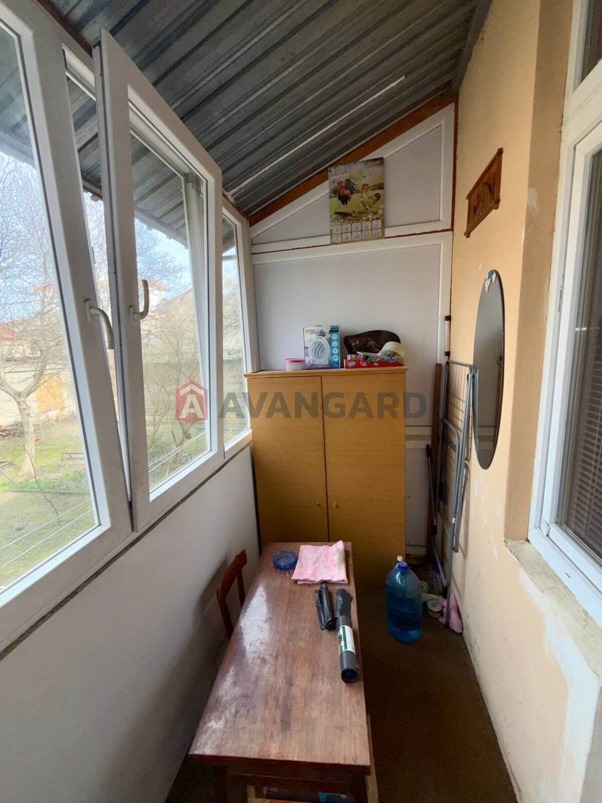 1 ��. ��������, 30/17/10 ��. �., 2/3 ������ ���� 12