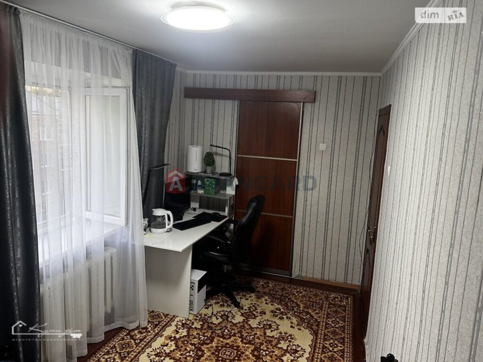 2 ��. ��������, 43/29/8 ��. �., 5/5 ������ ���� 3