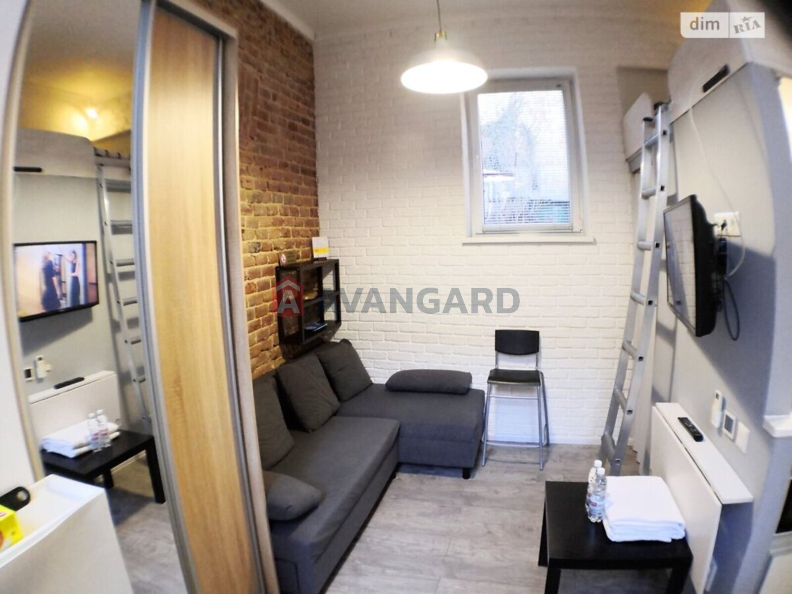 1 . , 12/-/- . ., 1/2   5