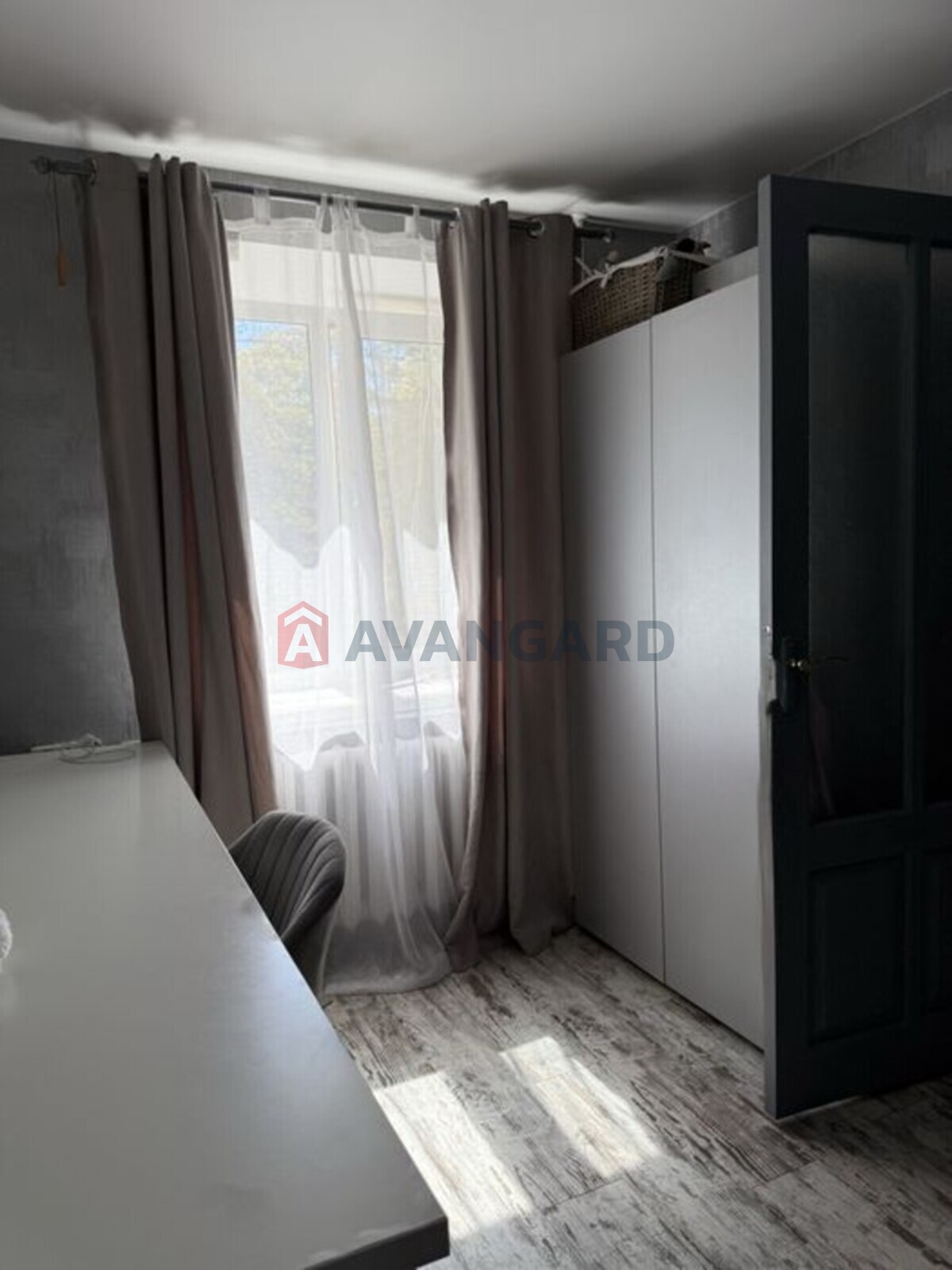 2 ��. ��������, 42/-/7 ��. �., 2/5 ������ ���� 2