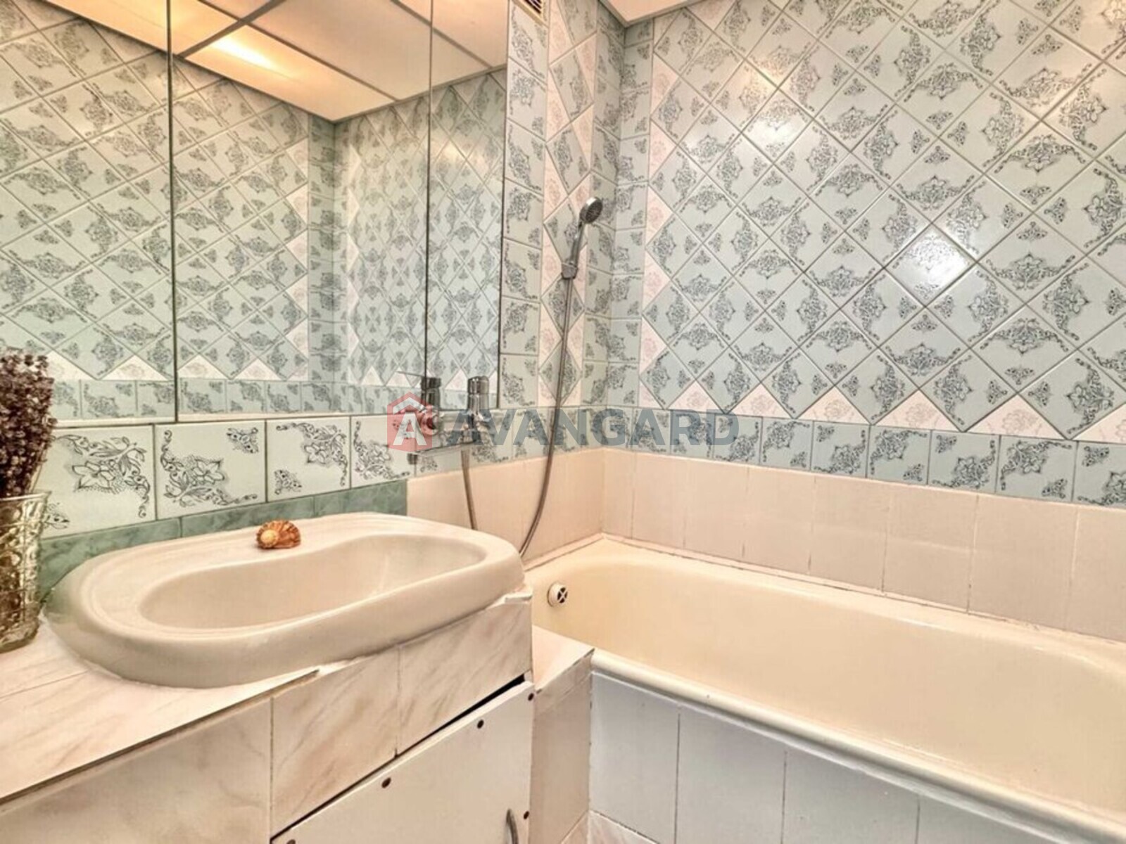 1 ��. ��������, 35/-/8 ��. �., 8/9 ������ ���� 18