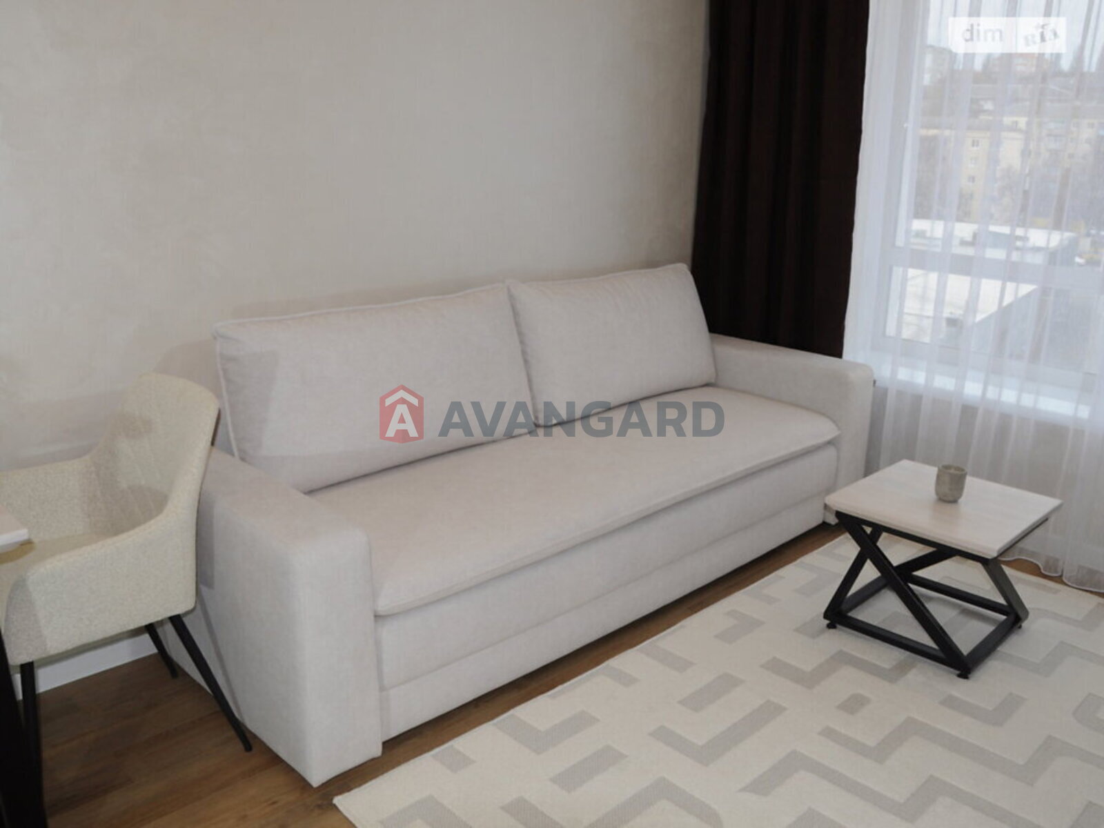 2 ��. ��������, 82/40/18 ��. �., 6/10 ������ ���� 16