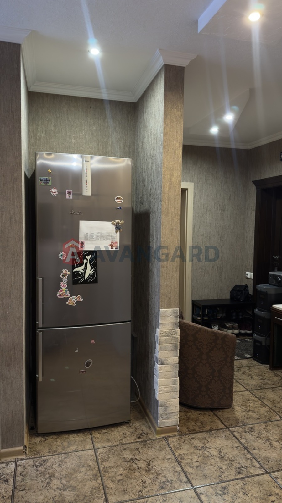 2 ��. ��������, 78/46/11 ��. �., 9/18 ������ ���� 4