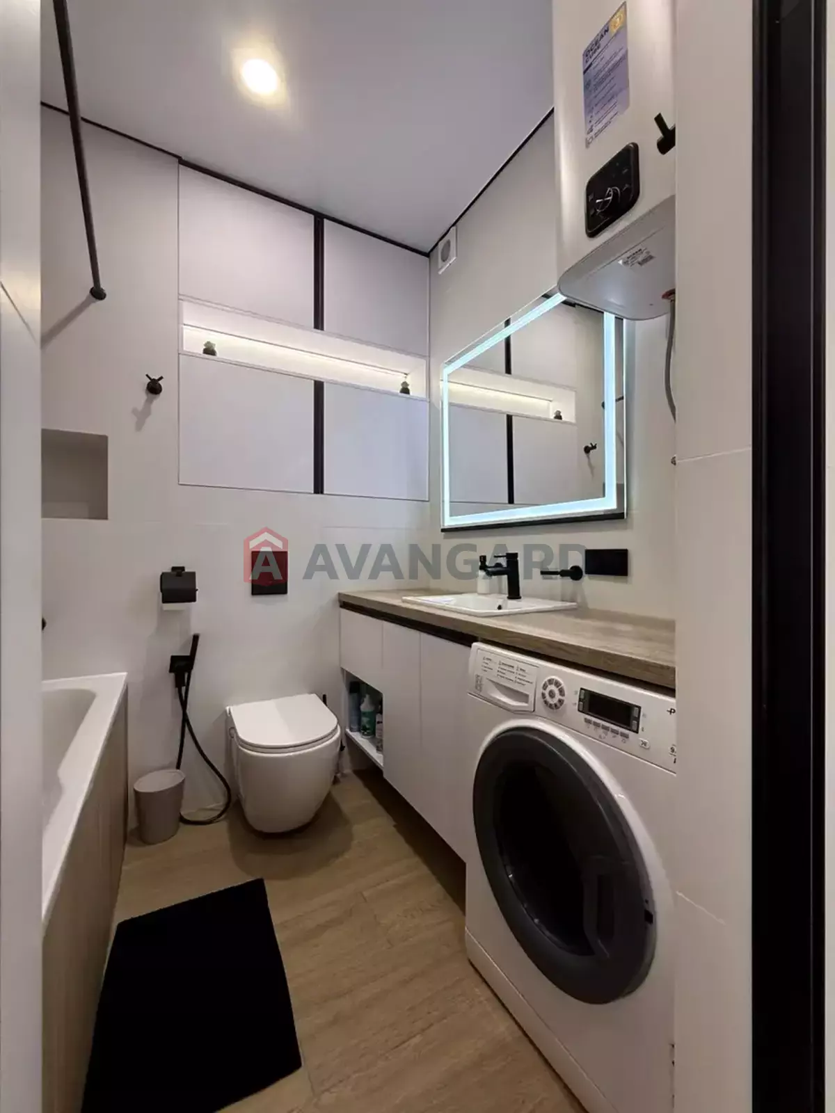 2 ��. ��������, 53/20/19 ��. �., 24/36 ������ ���� 4