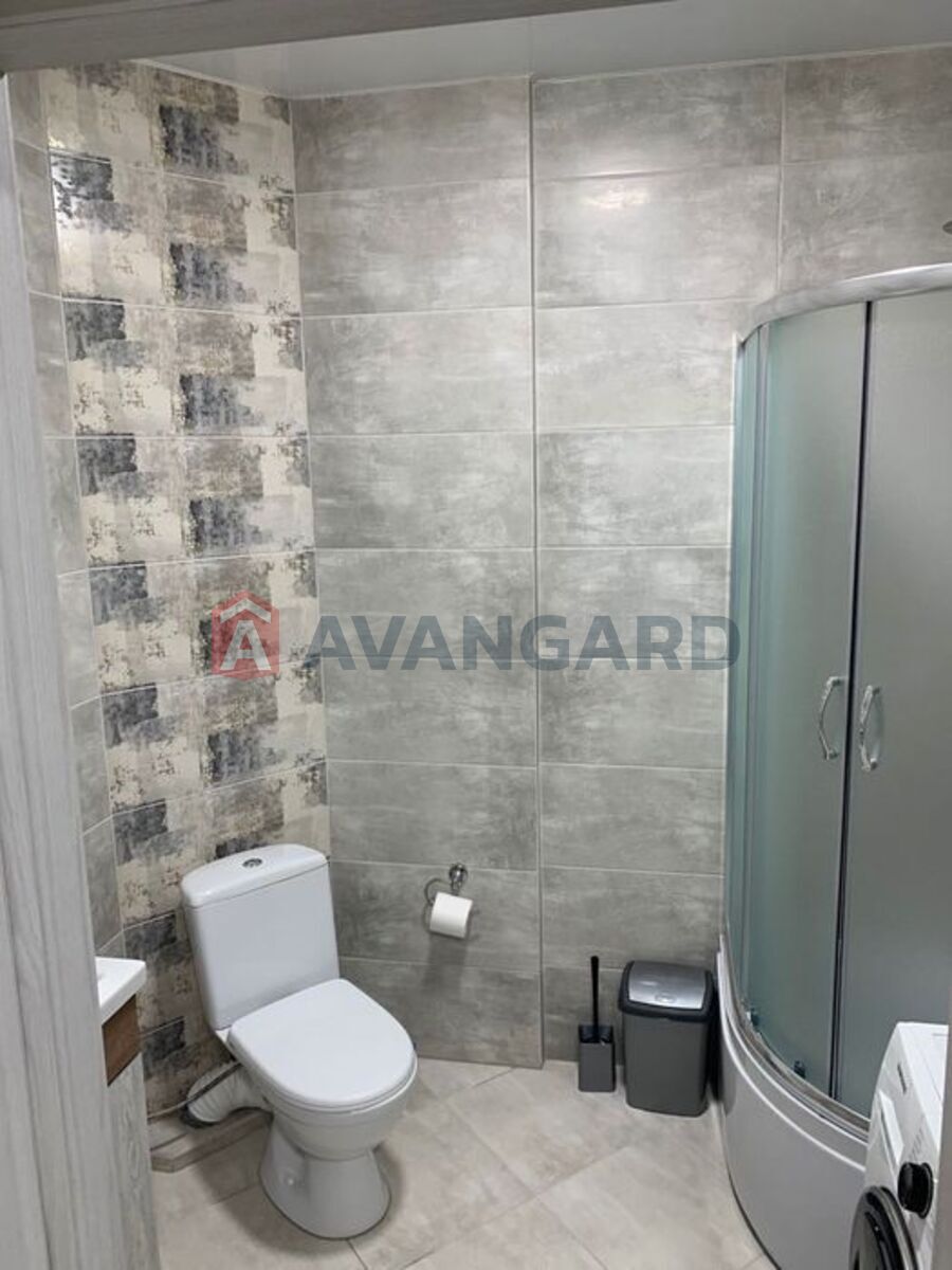 1 ��. ��������, 43/-/14 ��. �., 3/9 ������ ���� 10