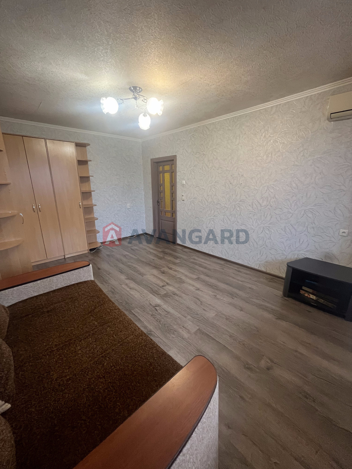 2 . , 50/-/8 . ., 6/9   2