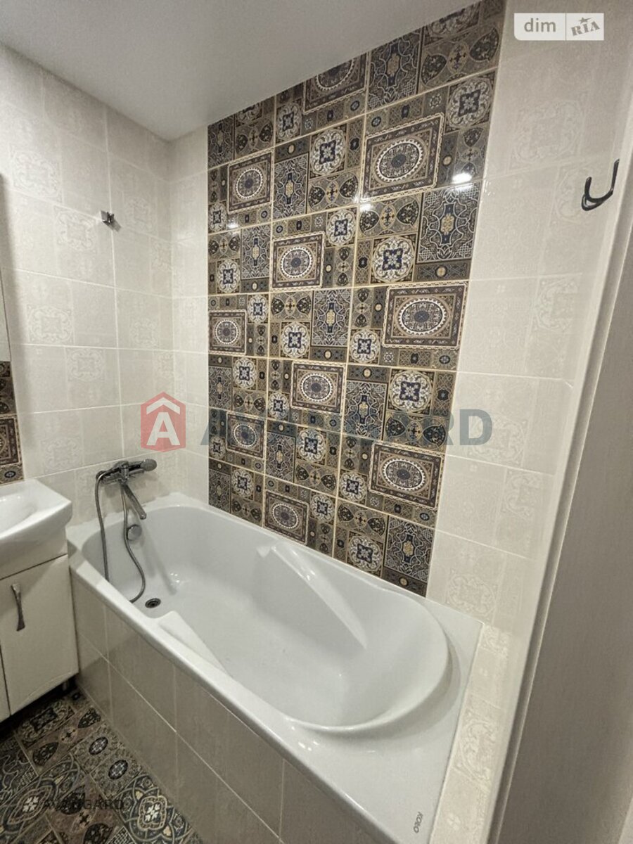 1 ��. ��������, 44/-/15 ��. �., 2/7 ������ ���� 22