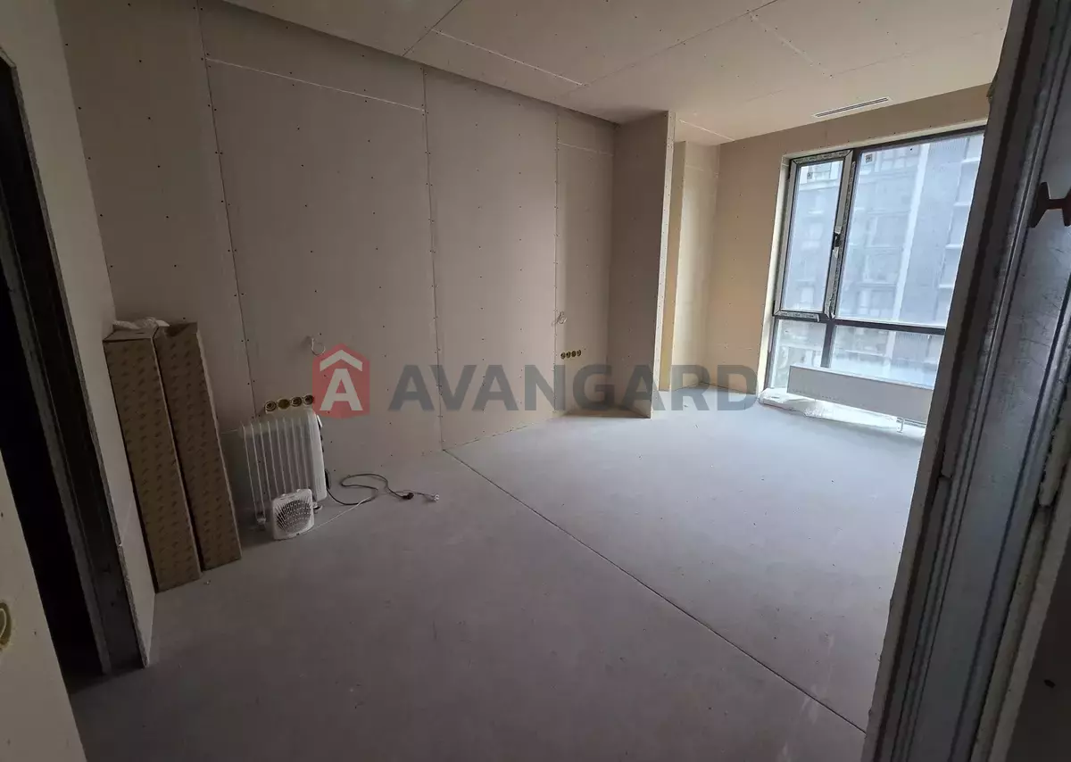 3 ����. ��������, 105/-/- ��. �., 4/12 ���� ���� 13