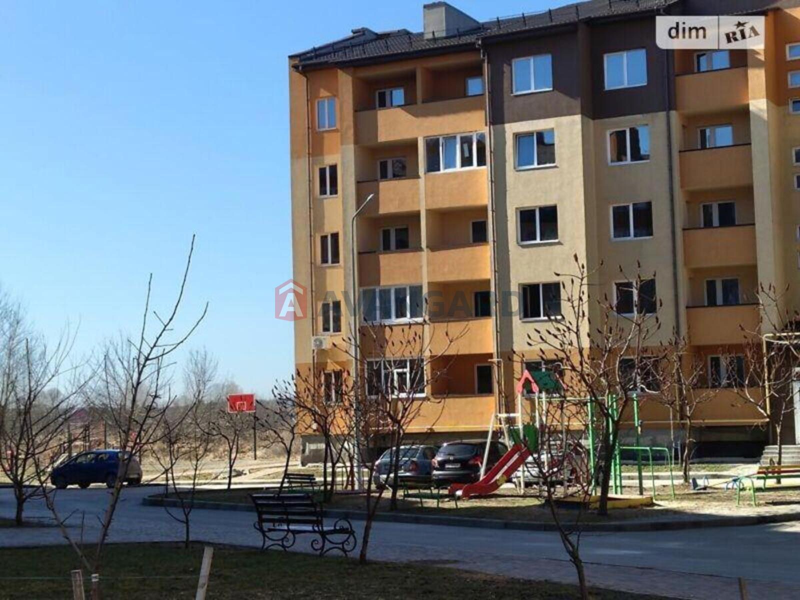 1 ��. ��������, -/-/- ��. �., 3/5 ������ ���� 12