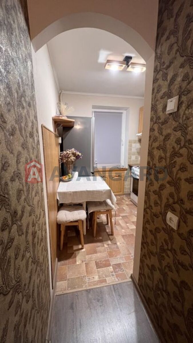 1 ����. ��������, 30/-/5 ��. �., 5/9 ���� ���� 5