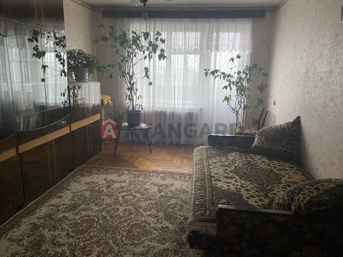 2 ��. ��������, 45/32/8 ��. �., 3/9 ������ ���� 4