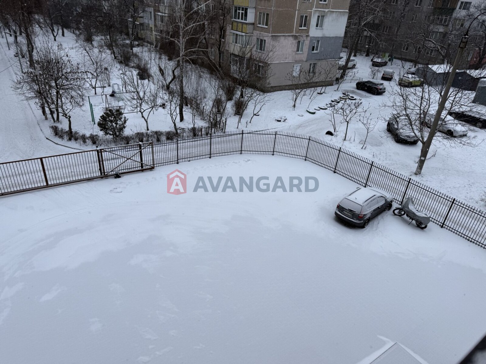 2 ����. ��������, 76/44,4/14 ��. �., 9/5 ���� ���� 24