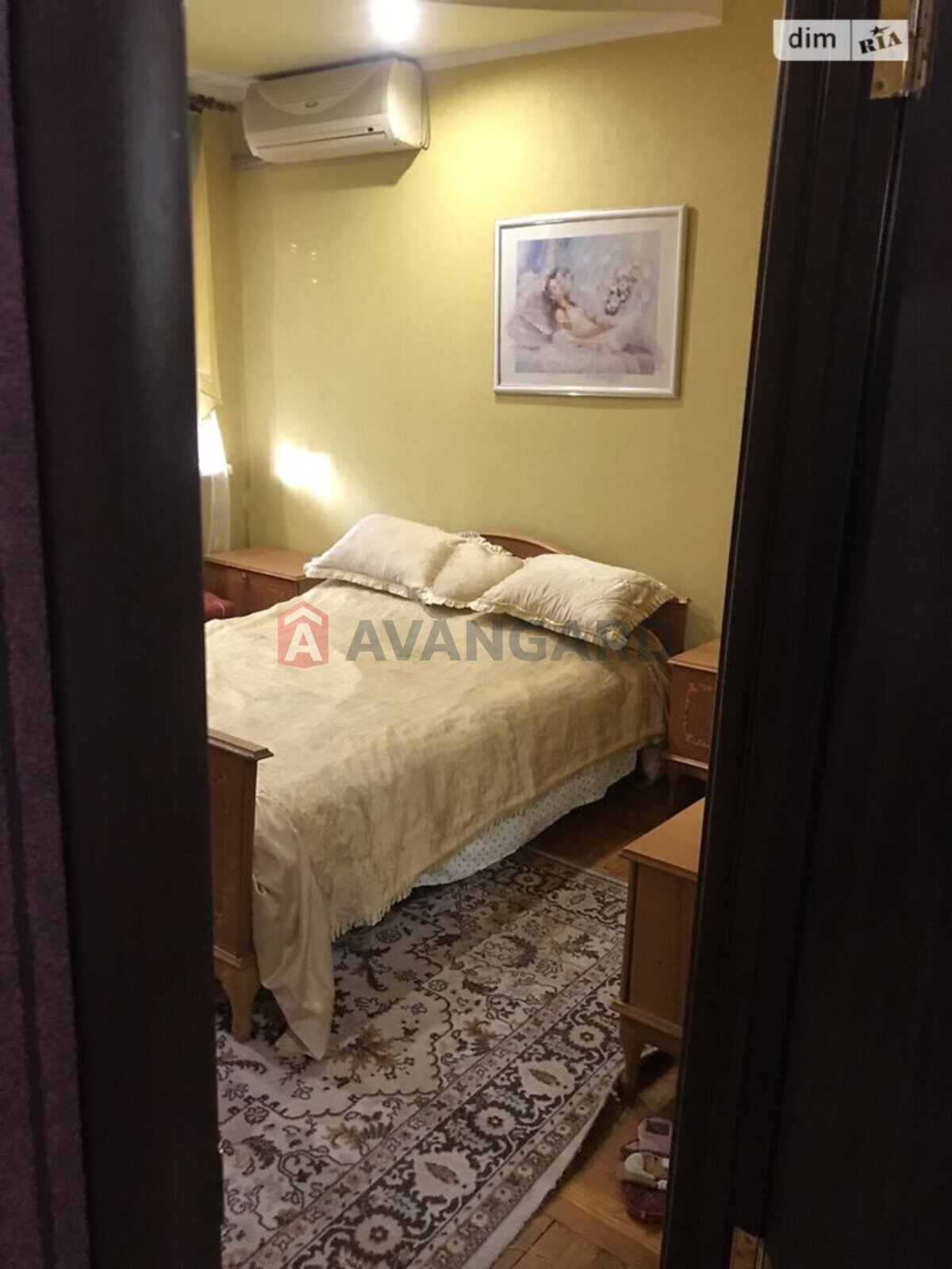 2 ��. ��������, 52/32/8 ��. �., 4/5 ������ ���� 16