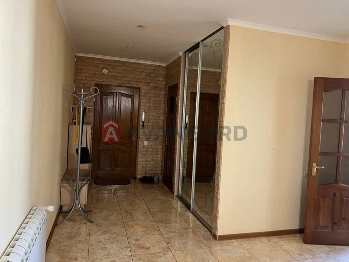 3 кім. квартира, 100/-/15 кв. м., 6/10 поверх фото 13 3 кім. квартира, 100/-/15 кв. м., 6/10 поверх фото 13