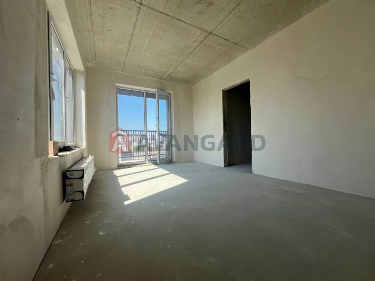 1 ��. ��������, 42/-/11 ��. �., 9/9 ������ ���� 15