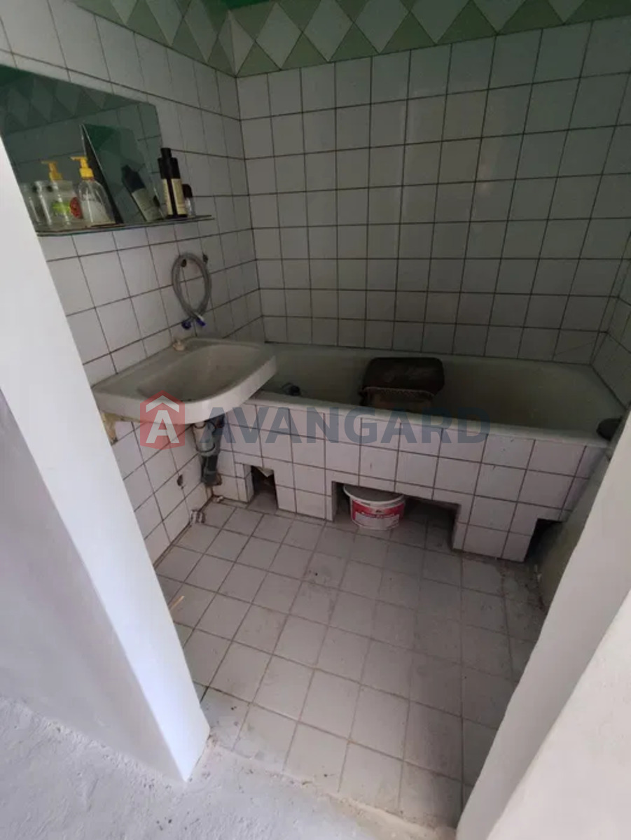 3 ��. ��������, 65/-/8 ��. �., 2/9 ������ ���� 11