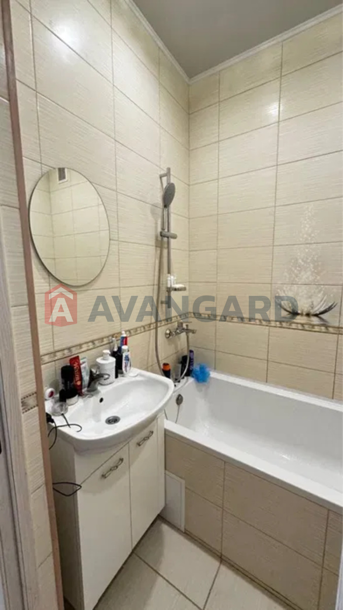 2 ��. ��������, 46/-/6 ��. �., 1/2 ������ ���� 6