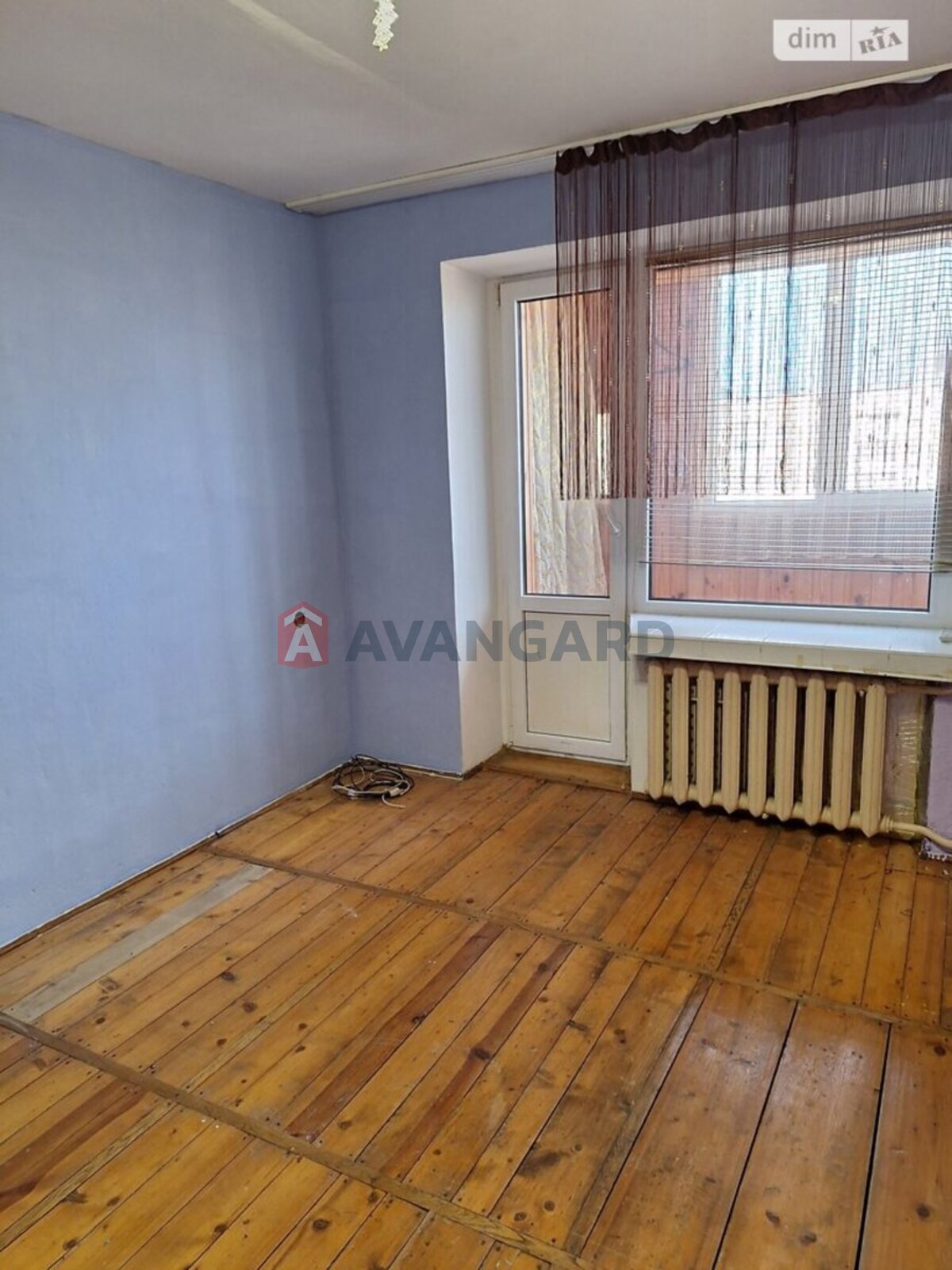 1 ����. ��������, 28/14/6 ��. �., 5/10 ���� ���� 8