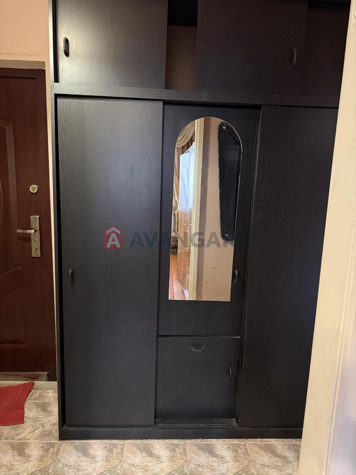 2 ��. ��������, 56/40/8 ��. �., 4/12 ������ ���� 9