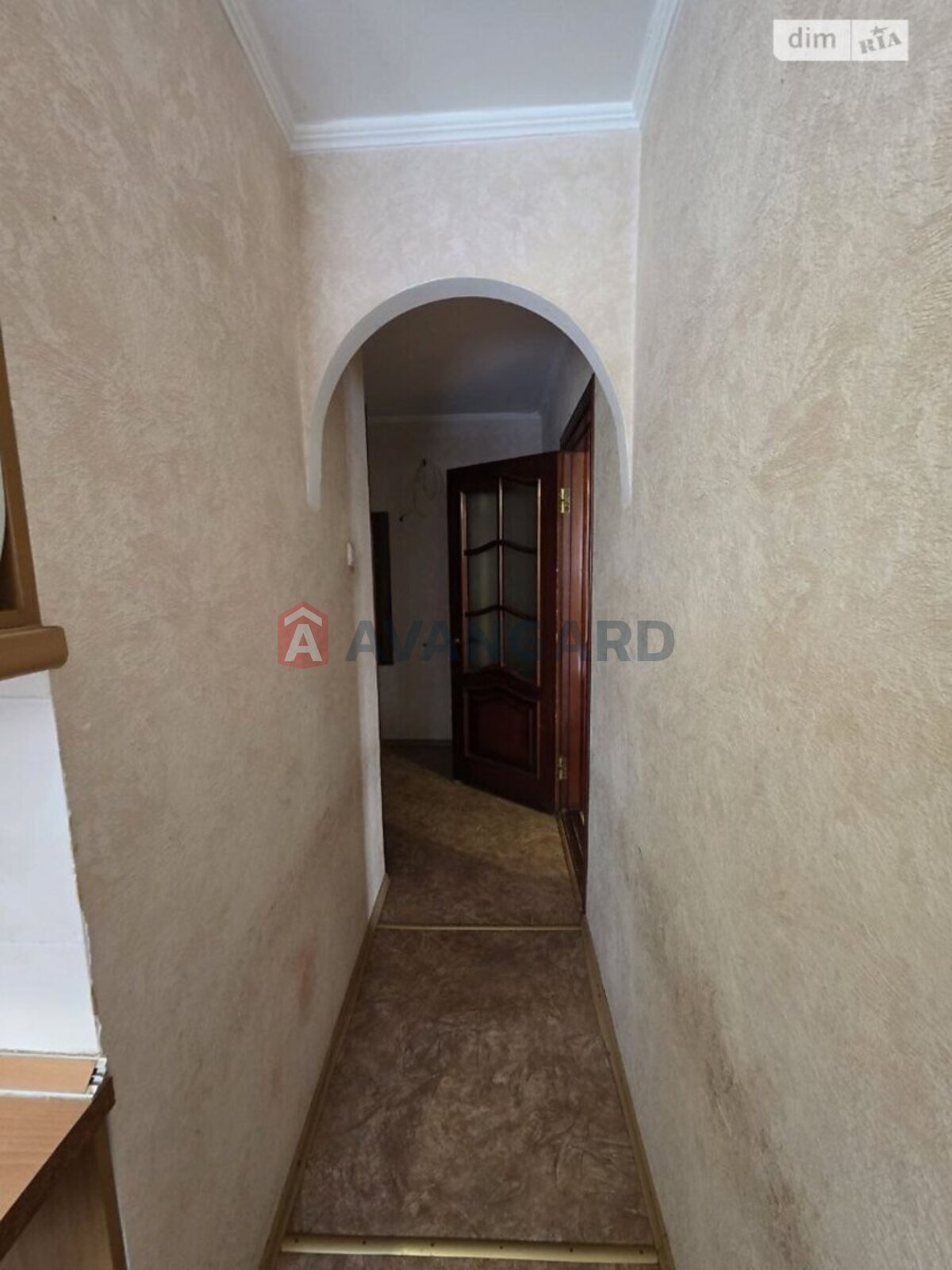 3 ��. ��������, 43/28/6 ��. �., 2/2 ������ ���� 6