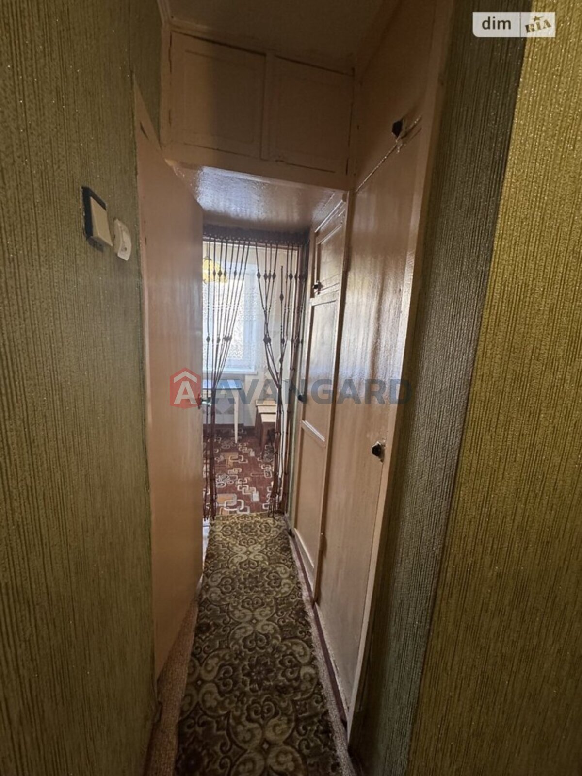 2 ��. ��������, 48/27/7 ��. �., 5/9 ������ ���� 9