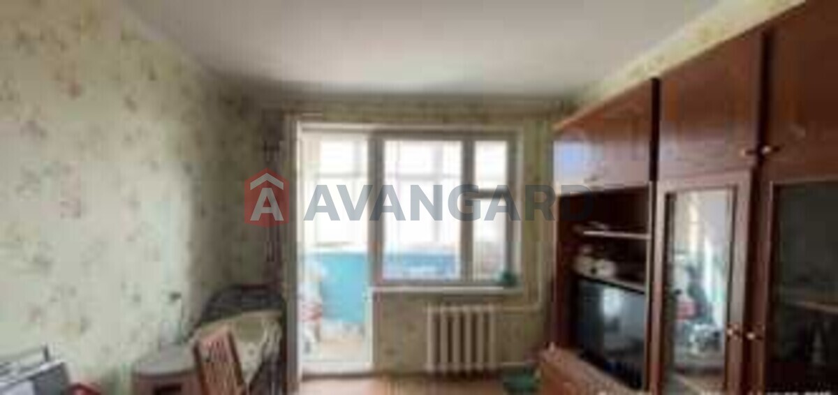 2 ��. ��������, 51/-/8 ��. �., 7/10 ������ ���� 3