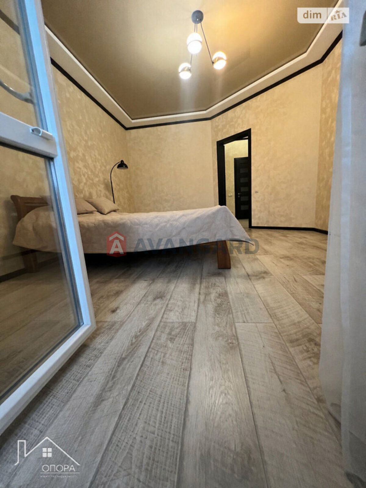 2 ��. ��������, 80/68/15 ��. �., 6/6 ������ ���� 5