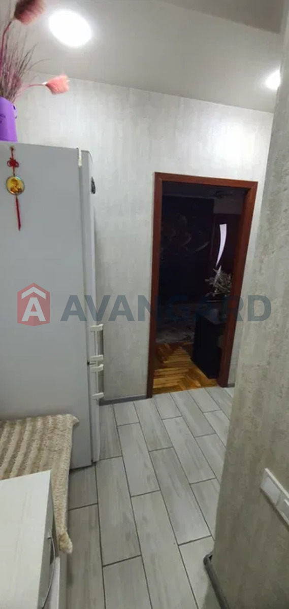 3 ��. ��������, 57/-/5 ��. �., 5/5 ������ ���� 2