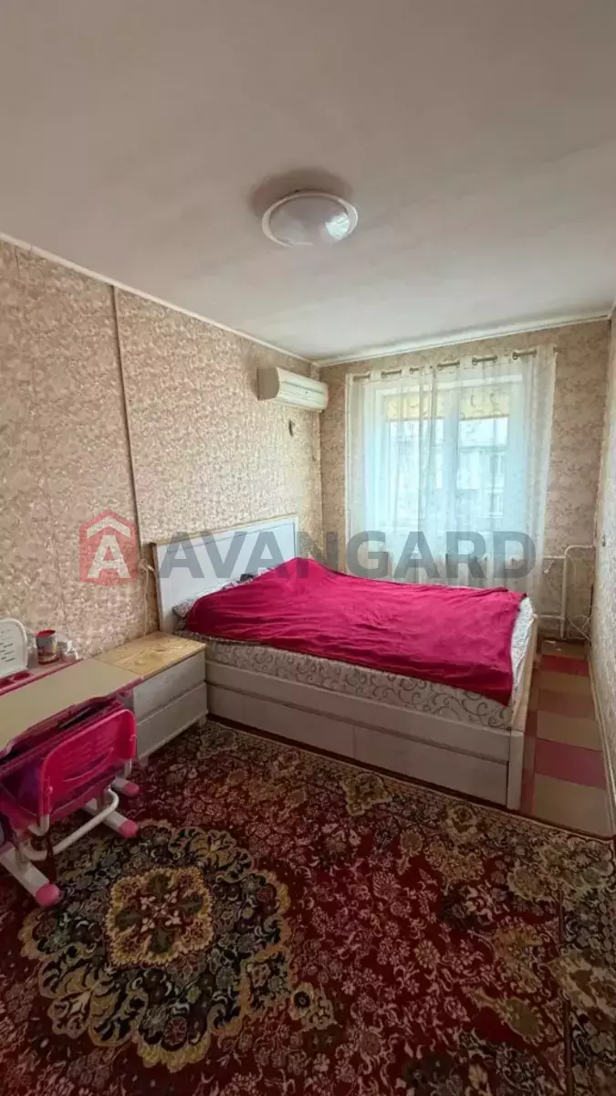 3 ��. ��������, 58/-/- ��. �., 5/5 ������ ���� 5