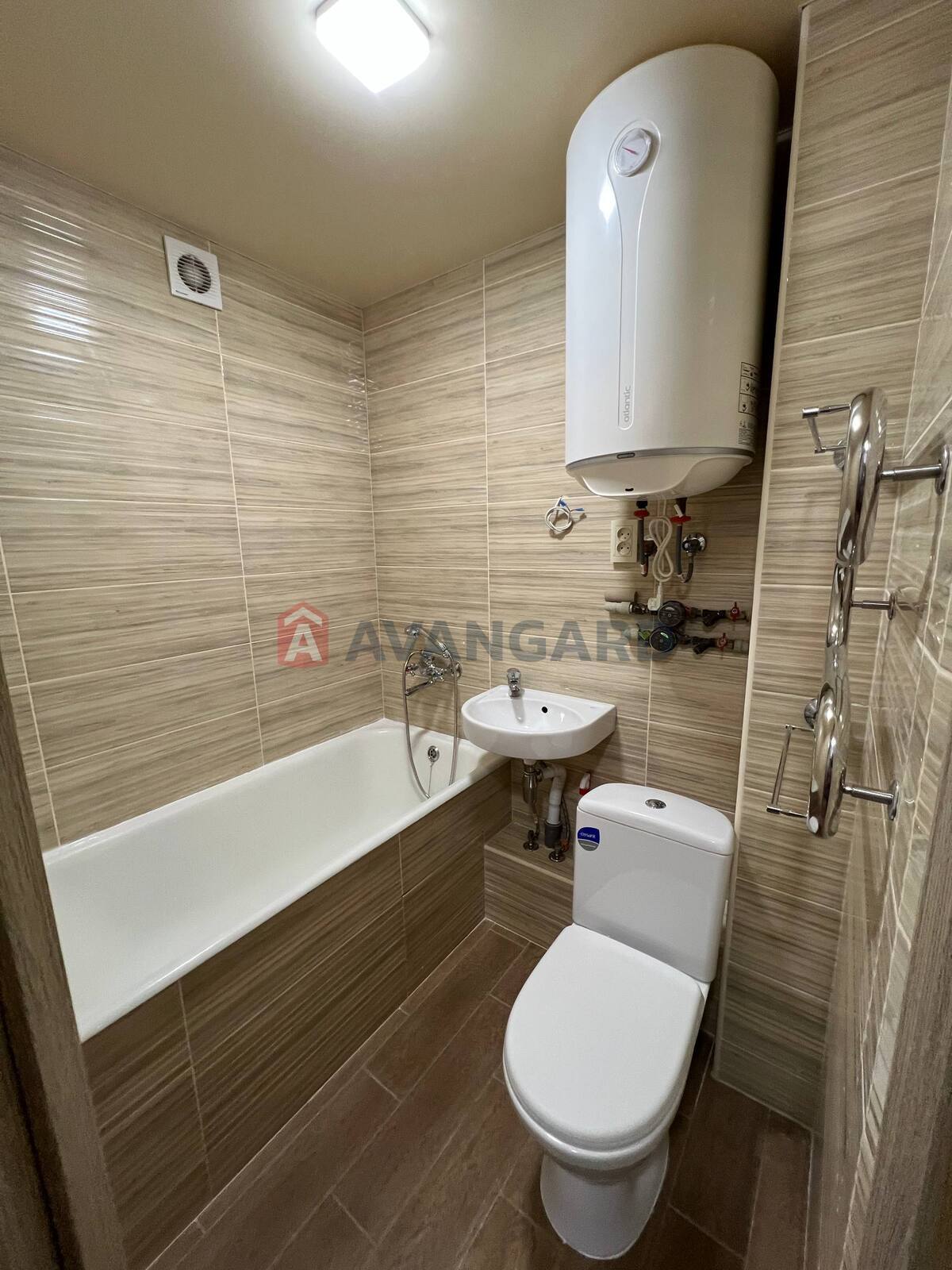 1 ����. ��������, 28,78/15,04/6 ��. �., 4/5 ���� ���� 7