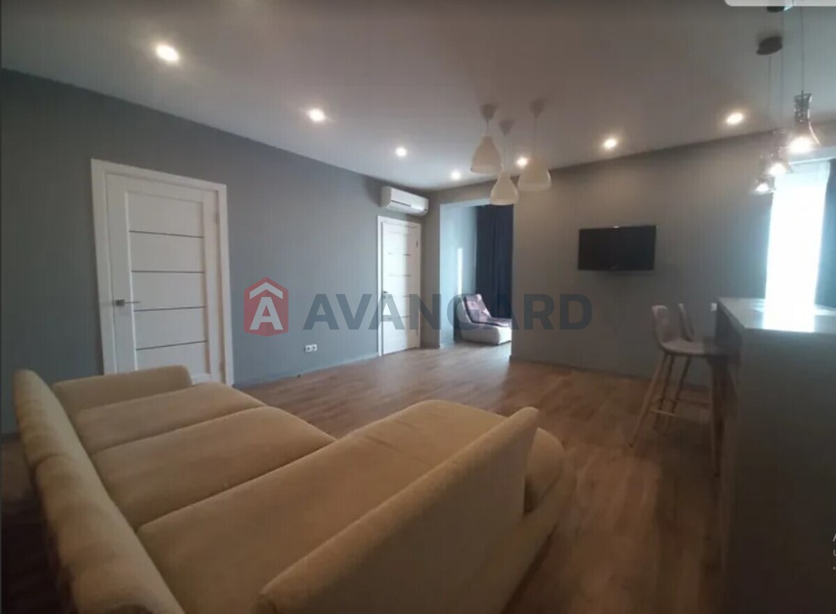 3 ��. ��������, 78/60/15 ��. �., 9/11 ������ ���� 6