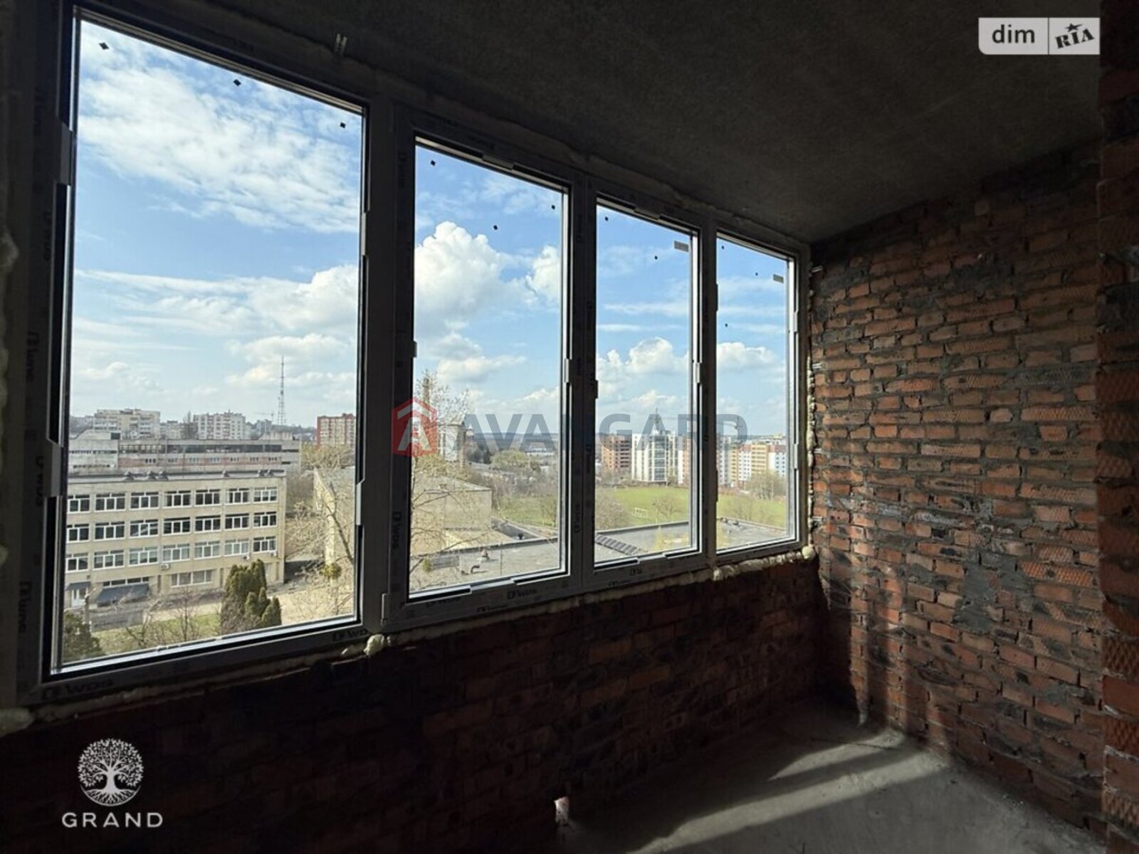 1 ��. ��������, 40/-/- ��. �., 7/9 ������ ���� 1