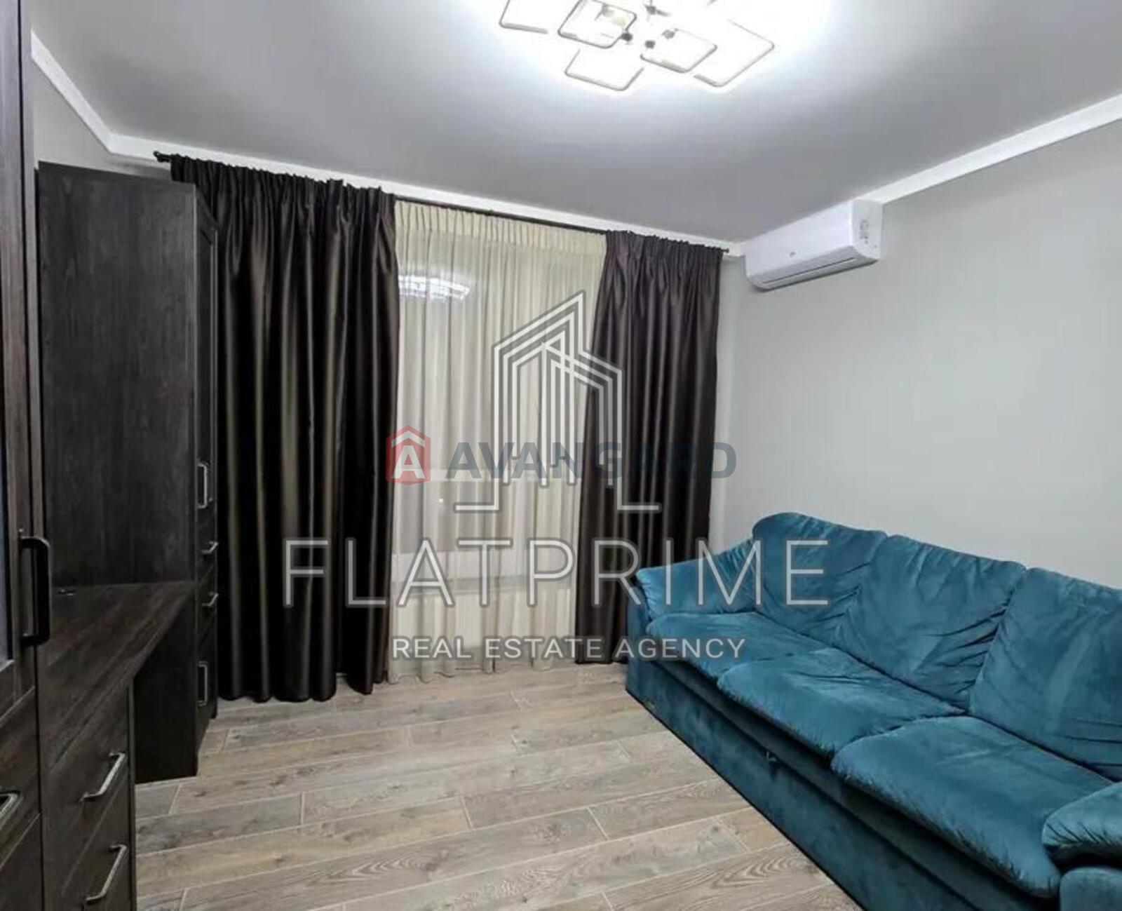 3 ��. ��������, 100/50/30 ��. �., 8/26 ������ ���� 13