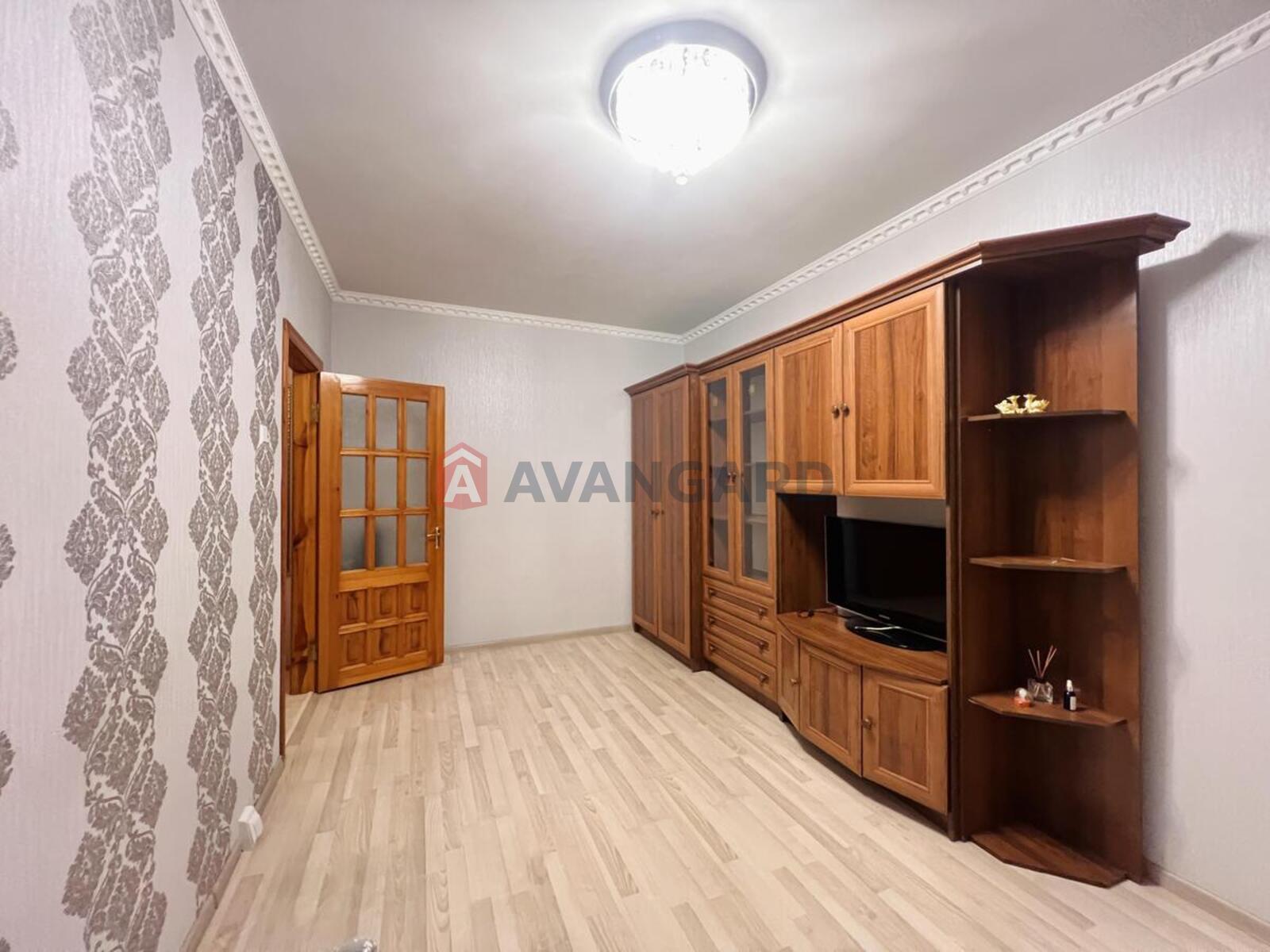 1 ��. ��������, 33/-/7 ��. �., 4/9 ������ ���� 5