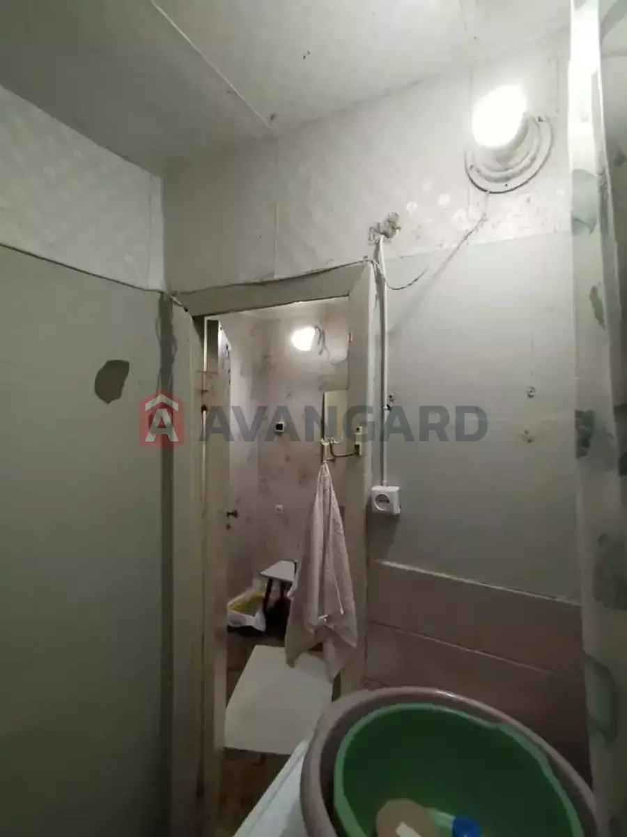 1 ��. ��������, 39/18/7 ��. �., 2/12 ������ ���� 5