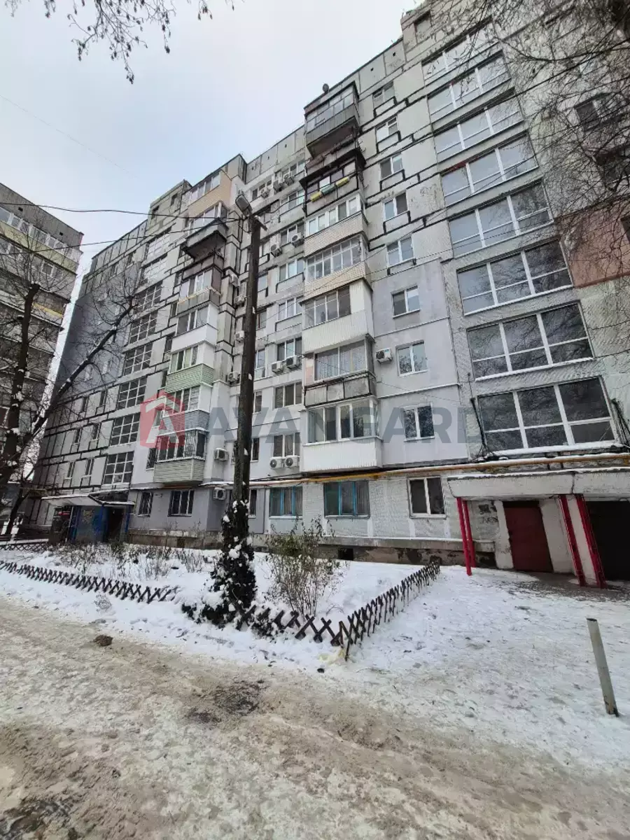 2 ����. ��������, 46/27/7 ��. �., 7/9 ���� ���� 2