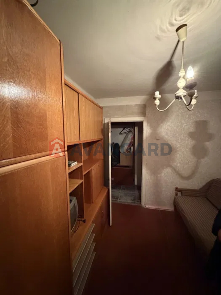 3 ����. ��������, 60/-/7 ��. �., 7/9 ���� ���� 16