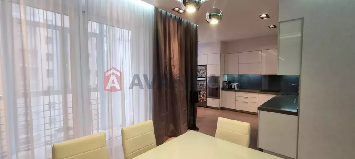 3 ��. ��������, 125/-/14 ��. �., 6/18 ������ ���� 5