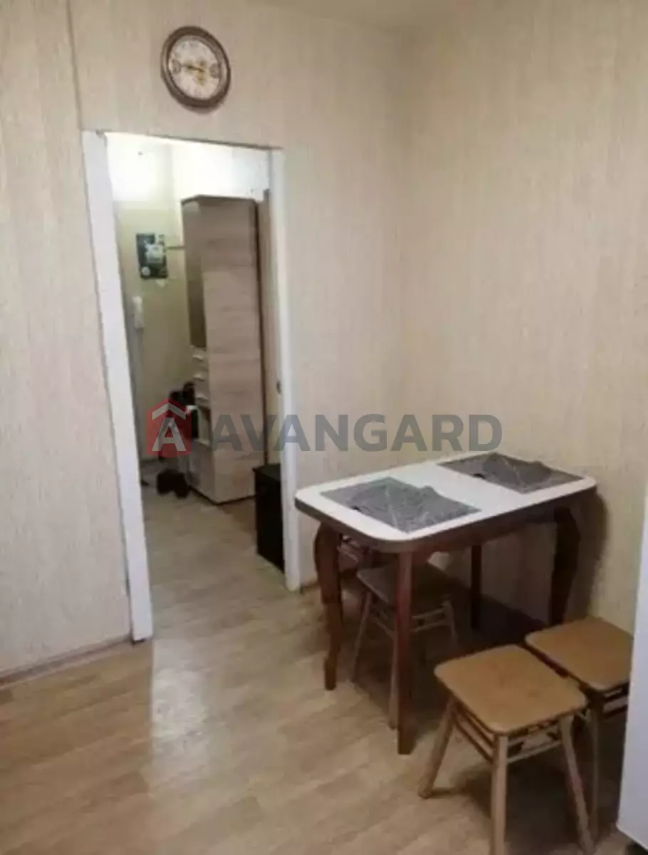 1 ��. ��������, 36/16/8 ��. �., 11/16 ������ ���� 3