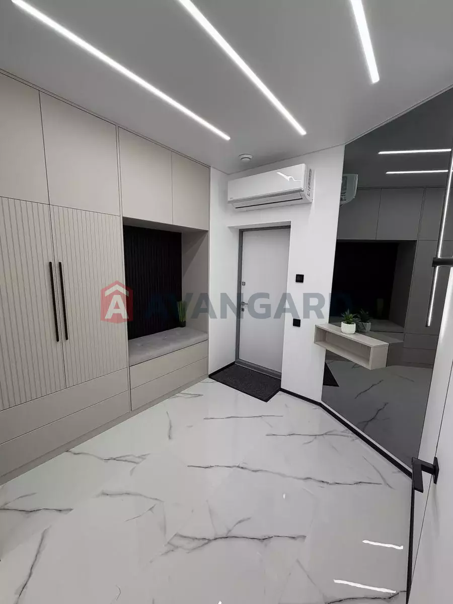 2 ��. ��������, 55/-/20 ��. �., 9/25 ������ ���� 8